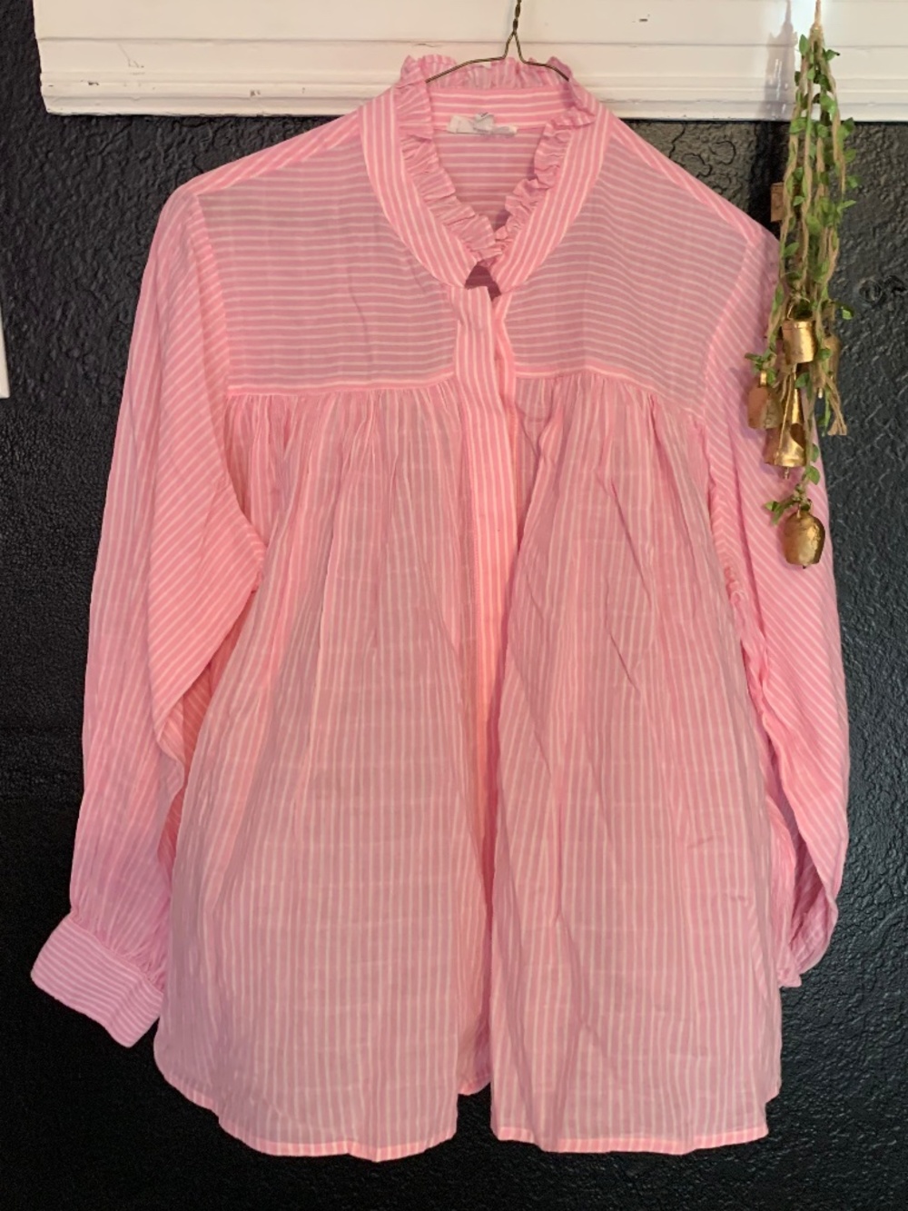 Pink & white strip A Loves A button up blouse sz L